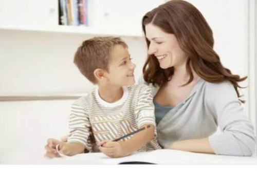 家長導致孩子注意力不集中的因素有哪些